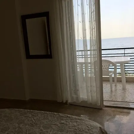 Nour63 Apartmán *